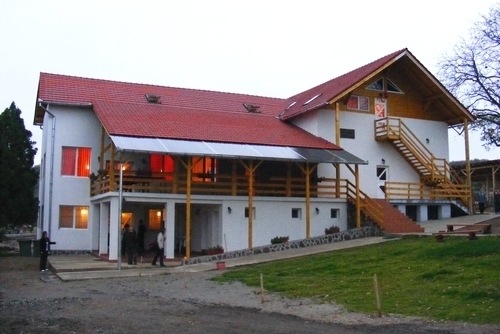 Erdődhegyi Domus Helga Winter Központ