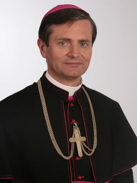 Nm. és Ft. Schönberger Jenő püspök