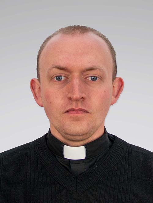 JAKKEL TAMÁS