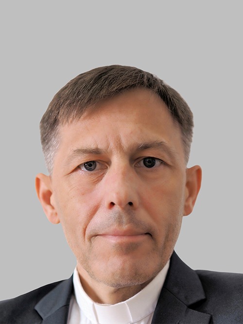 Dr. VIK JÁNOS